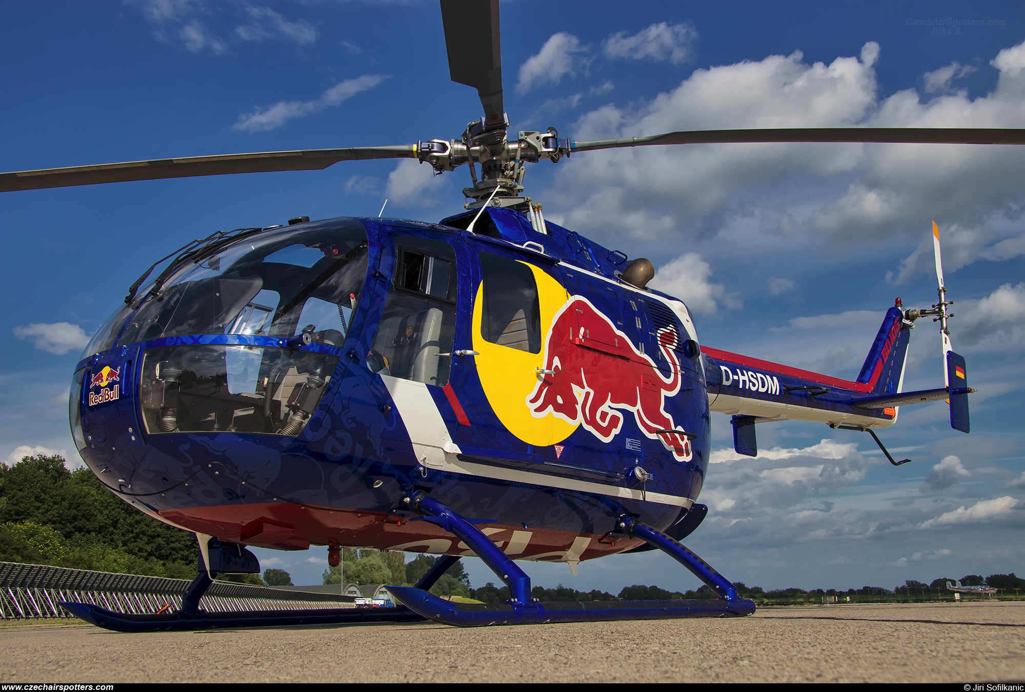 The Flying Bulls – Messerschmitt-Bölkow-Blohm Bo 105CBS-4 D-HSDM