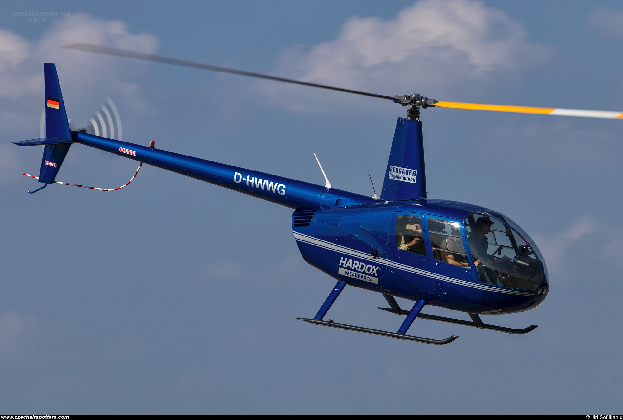 Heli Flight Bergauer – Robinson R44 Astro D-HWWG