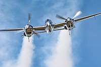 private – Lockheed P-38L Lightning N25Y