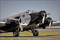 Lufthansa Stiftung &ndash; Junkers Ju-52/3mg8e D-CDLH / D-AQUI