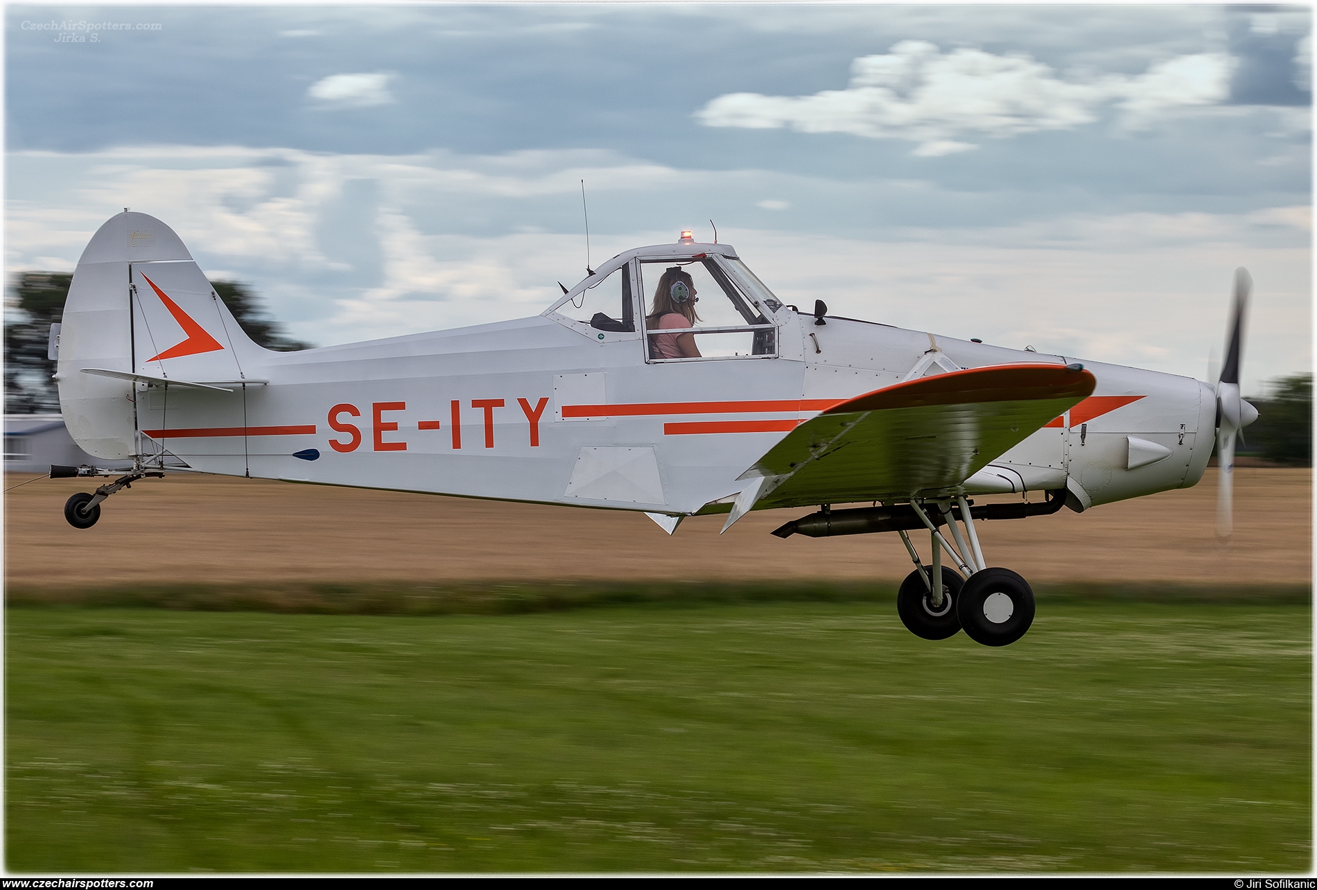 Aeroklub Jaromer – Piper PA-25-235 Pawnee SE-ITY