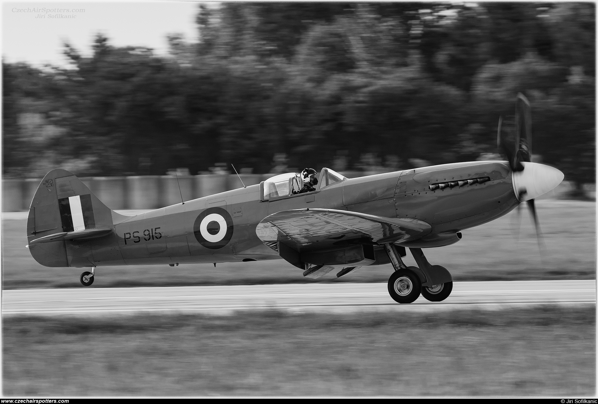 UK - Air Force &ndash; Supermarine Spitfire Mk PR XIX PS915
