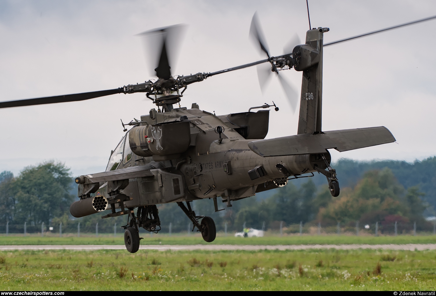 USA - Army – Boeing AH-64D Apache 09-05596