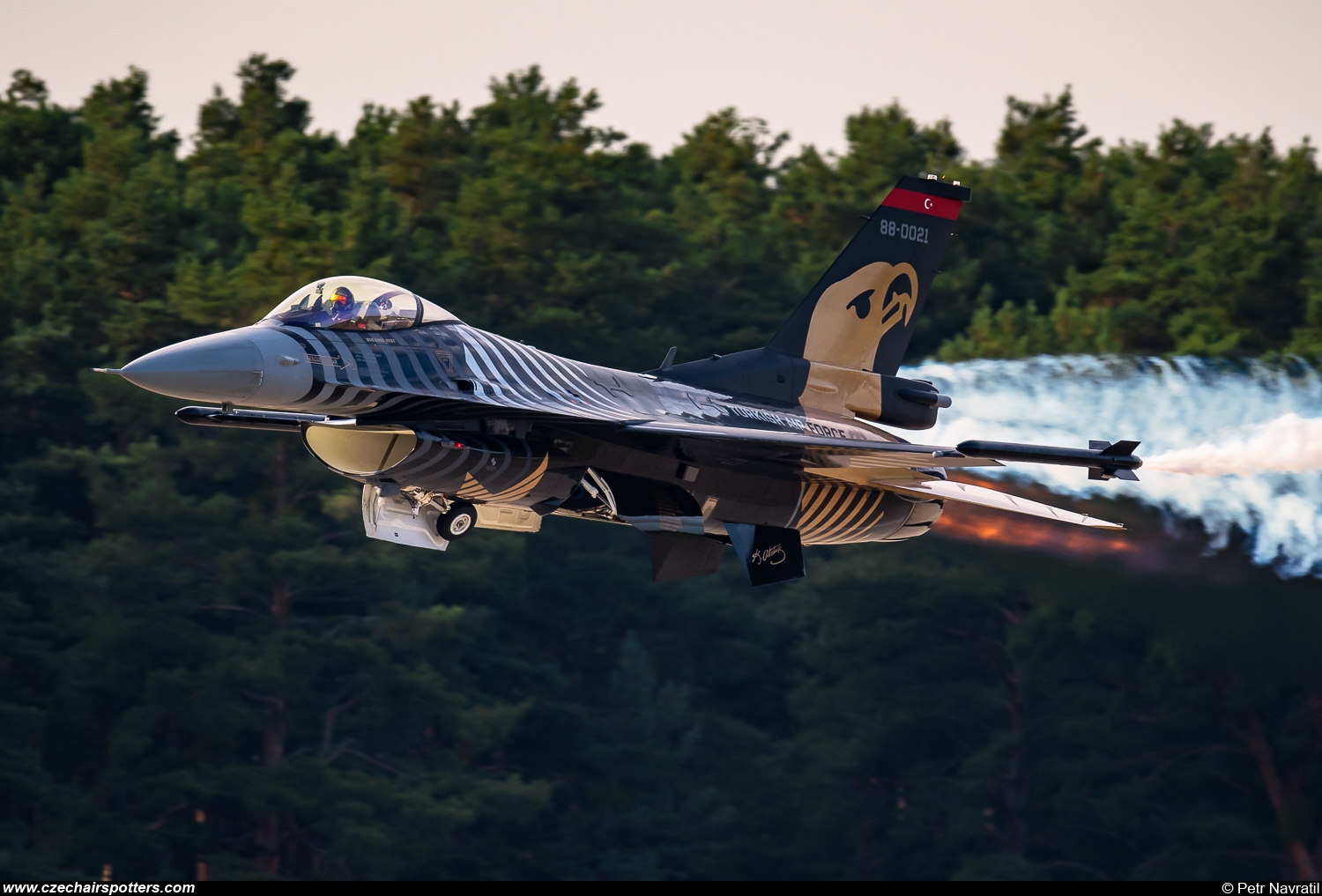 Turkey - Air Force – TUSAS F-16CJ Fighting Falcon 88-0021