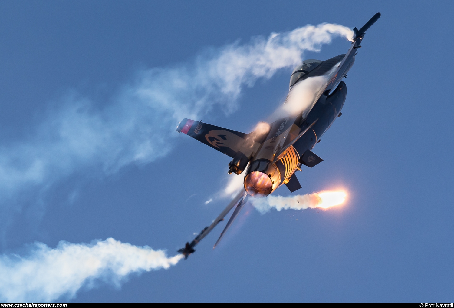 Turkey - Air Force – TUSAS F-16CJ Fighting Falcon 88-0021