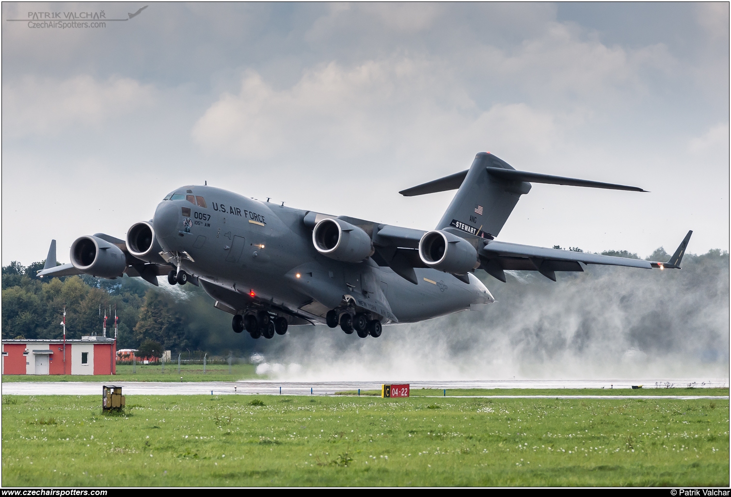 USA - Air Force – Boeing C-17A Globemaster III 98-0057