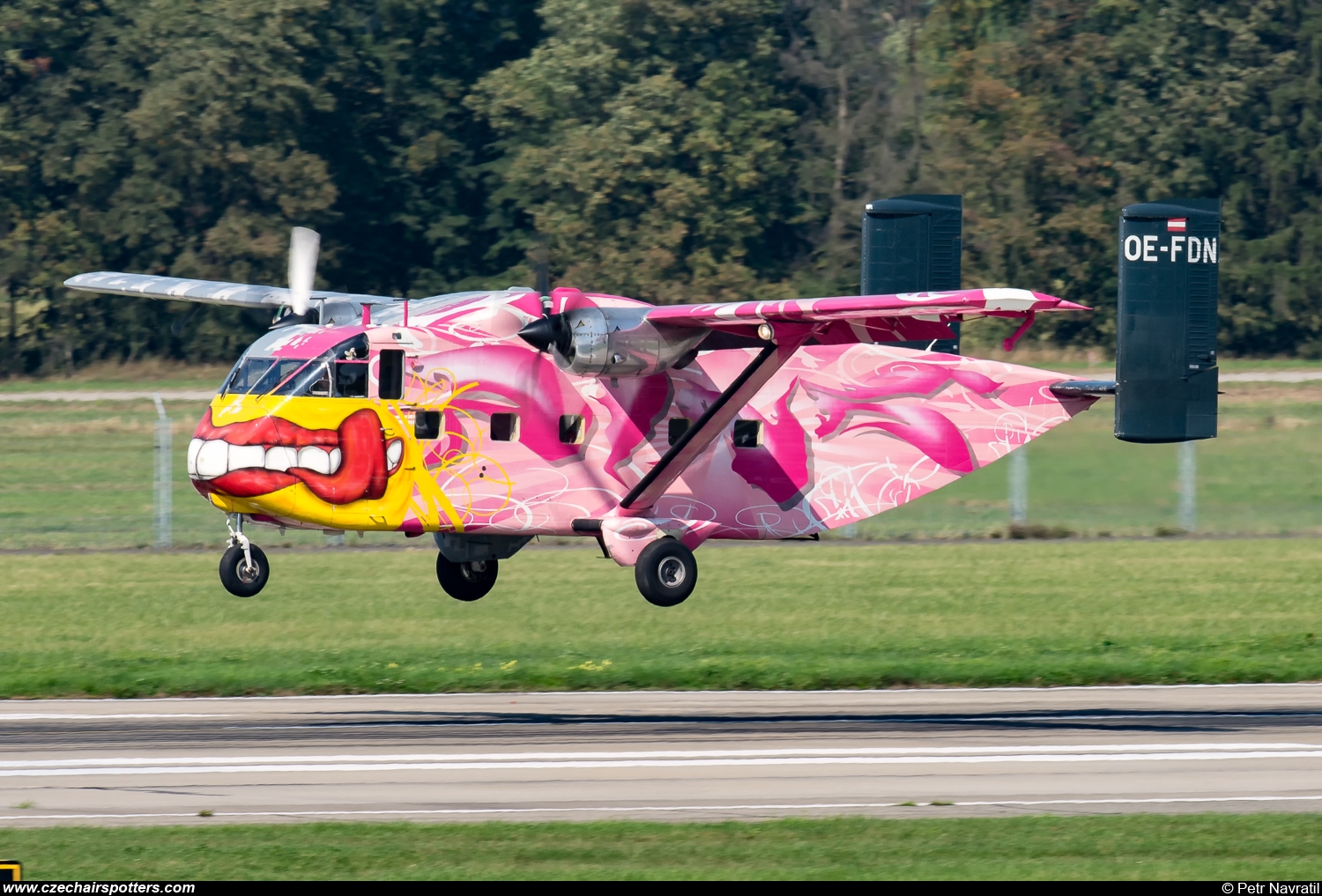 private &ndash; Short SC-7 Skyvan S3 OE-FDN