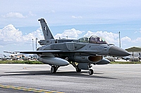 Pakistan - Air Force – Lockheed Martin F-16D Fighting Falcon 10805