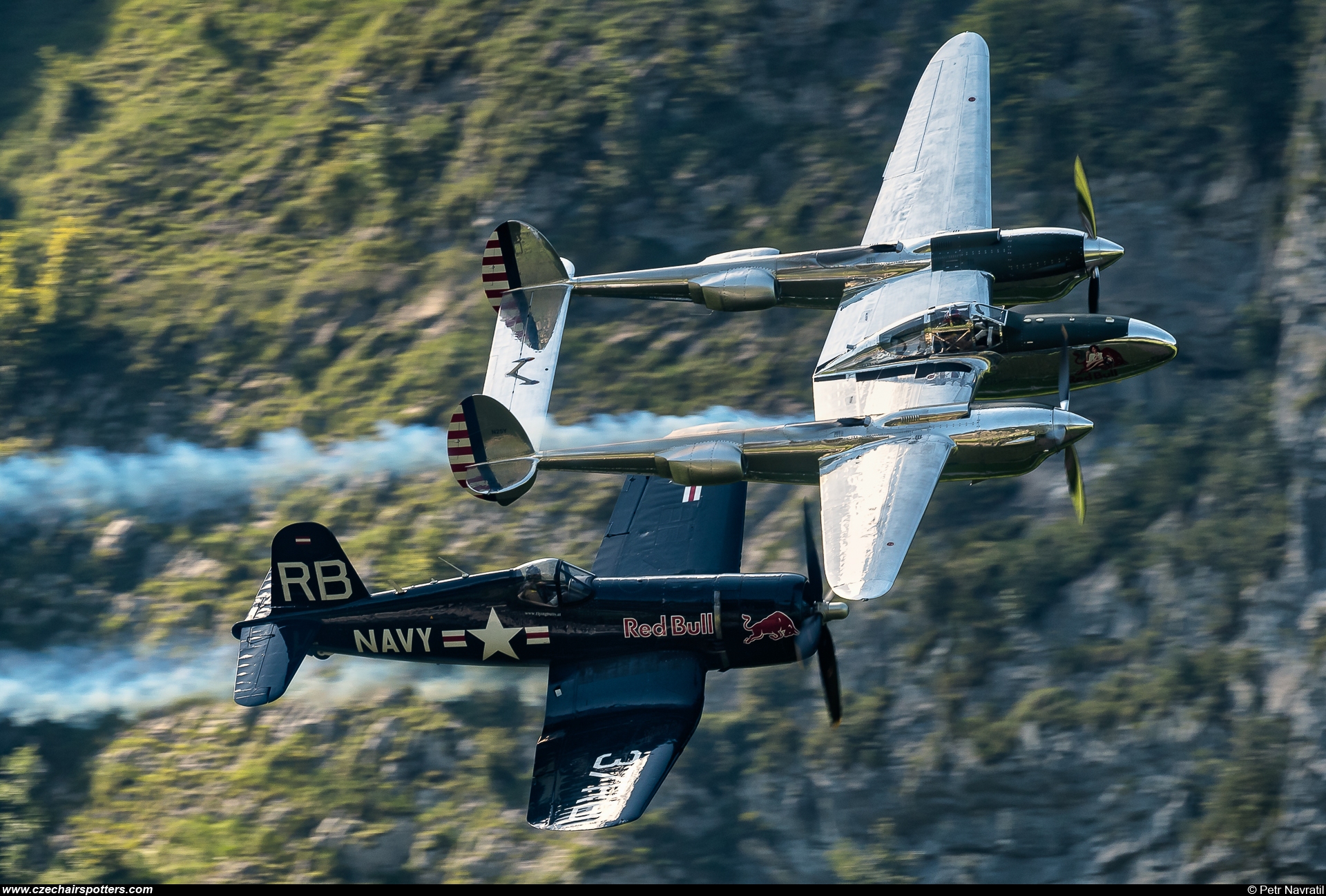 The Flying Bulls &ndash; Vought F4U-4 Corsair OE-EAS