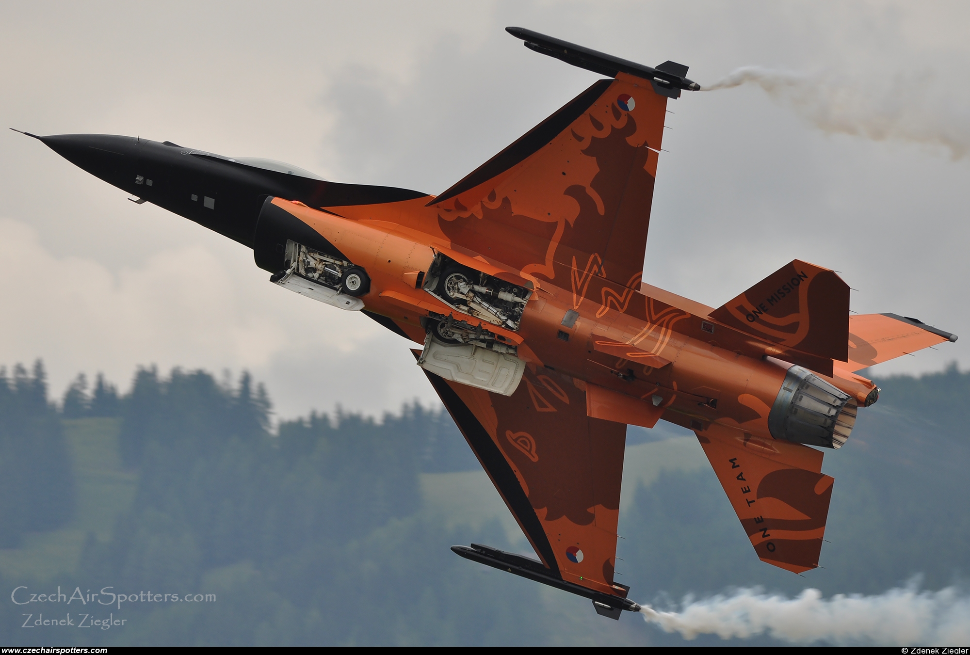 Netherlands - Air Force &ndash; Lockheed F-16AM Fighting Falcon J-015