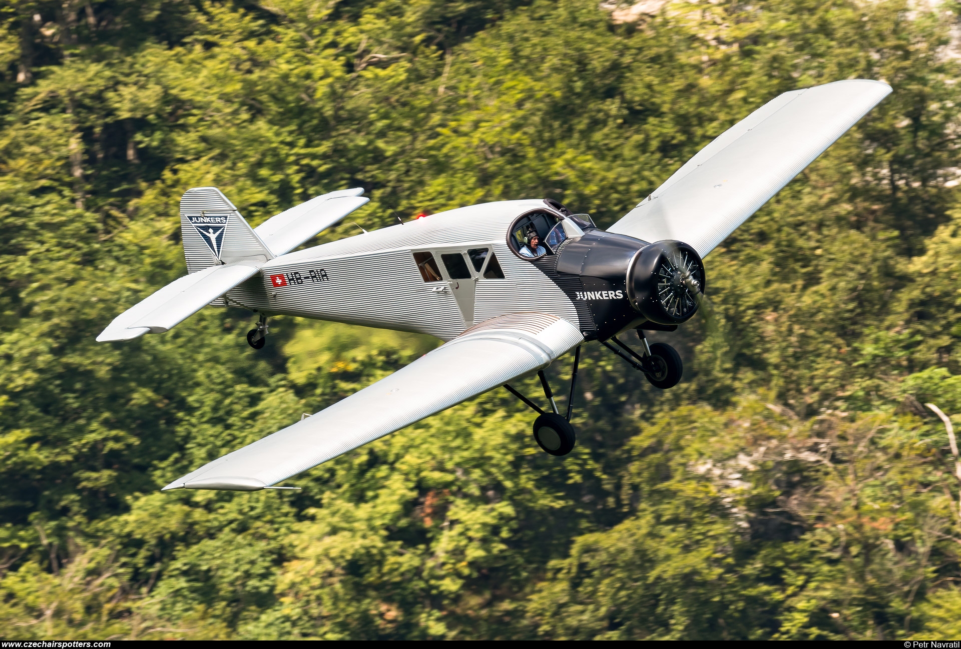 private &ndash; Junkers F-13 ( replica )  HB-RIA