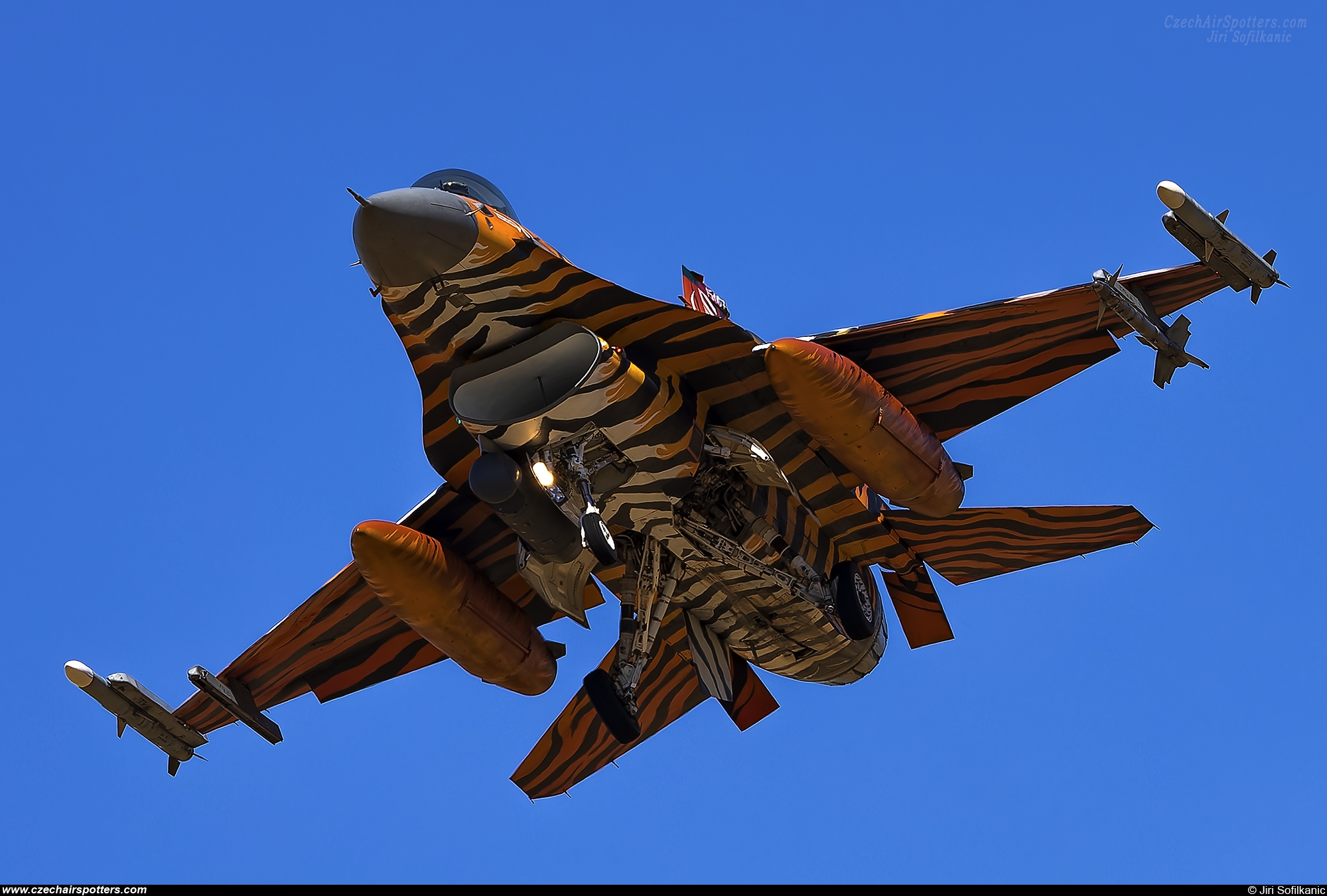 Portugal - Air Force – Lockheed F-16AM Fighting Falcon 15107